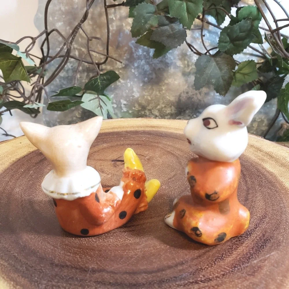 Vintage Adorable Clown Outfit Dog and Bunny Salt and Pepper Shakers Japan made